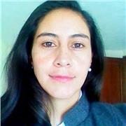 Profesora de educación física que imparte clases a niños de todos las edades, además de realizar entrenamiento personalizado para adultos, jóvenes y niños